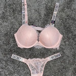 Victoria Secret Very Sexy Shine Strap Set